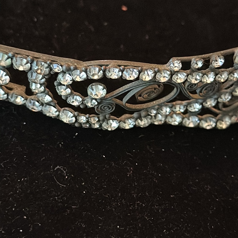 Tiara 1900’s early 1800’s unique hard to find ok condition not perfect FIRM - Picture 10 of 16